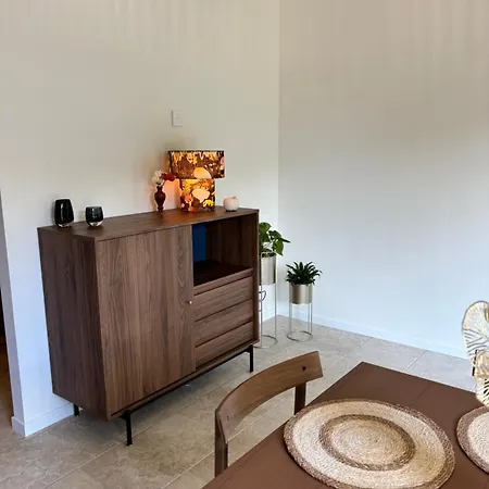 La Petite Parenthese Apartment *